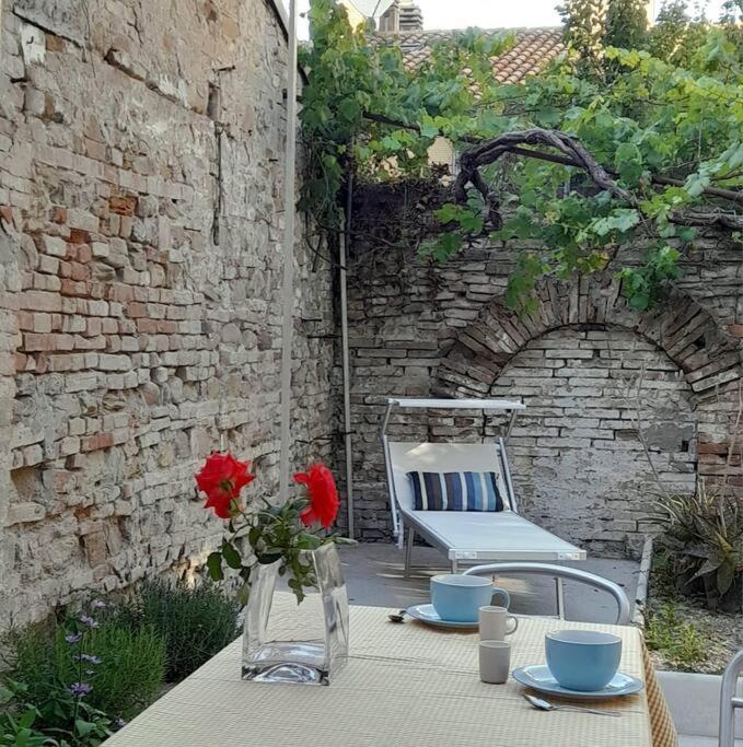 Casacciuga, Luminosa E Casa Con Giardino Holiday home *